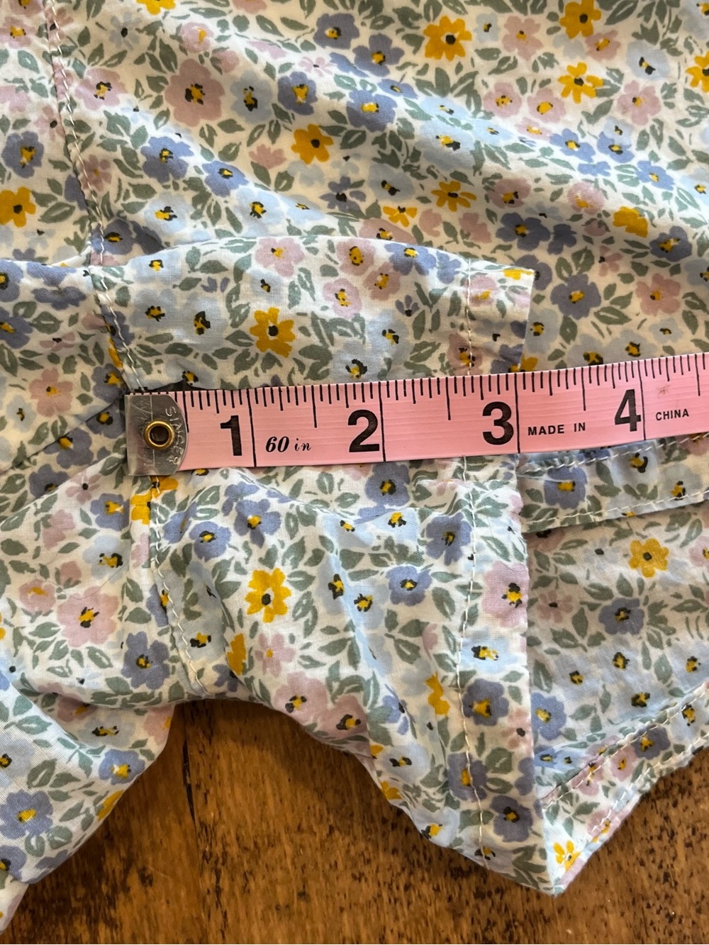 American Eagle Outfitters Floral Resort High-Waist Shorts in Light Blue and Navy - Picture 10 of 12